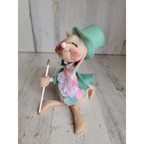 Annalee Easter bunny green hat rabbit vintage home decor plush - Picture 2 of 6